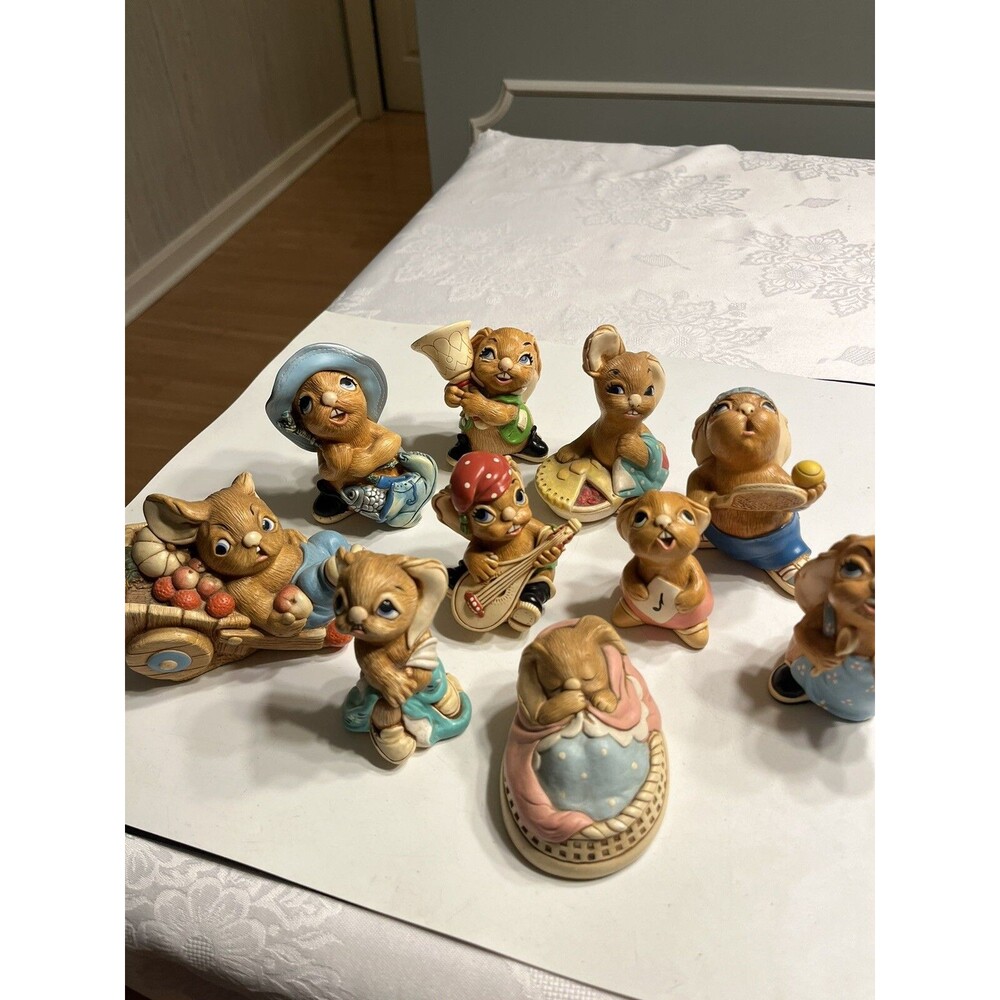 Lot of 10 Pendelfin Bunnies Rabbits Handpainted Stoneware Woodlander